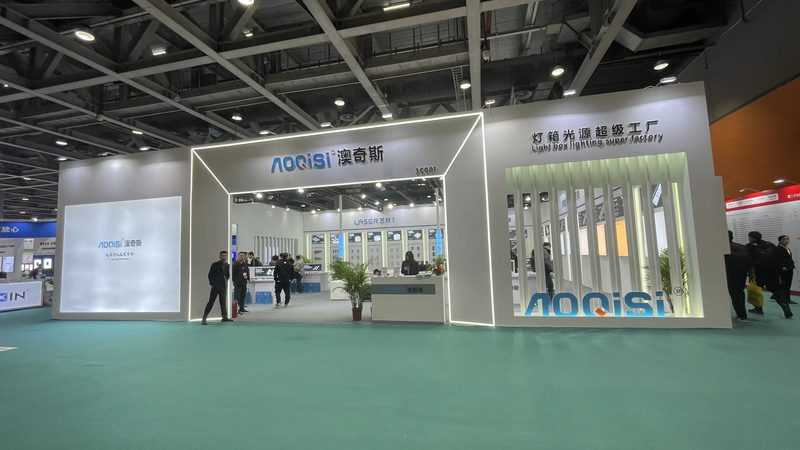 卡布灯箱安装步骤图解